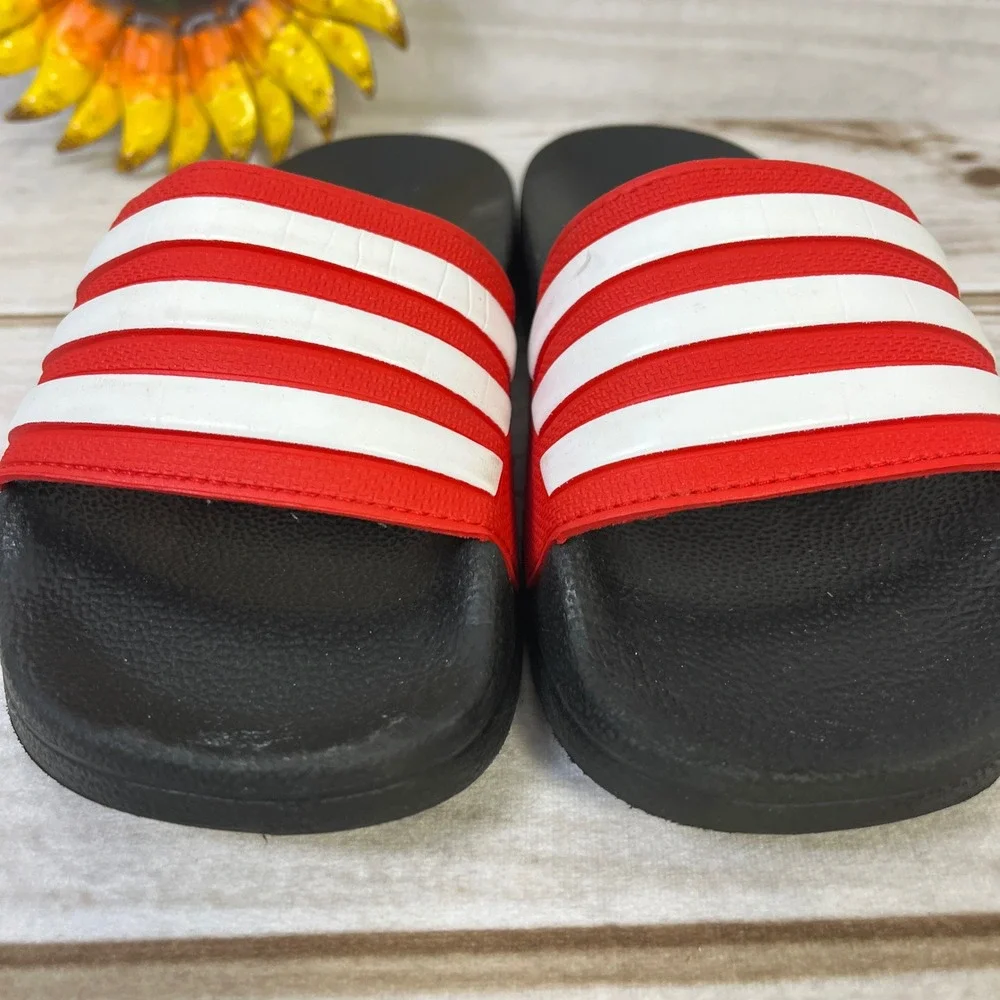 Adidas Kids Black Slides Sandals Comfort Lightweight Athleisure Footwear 13